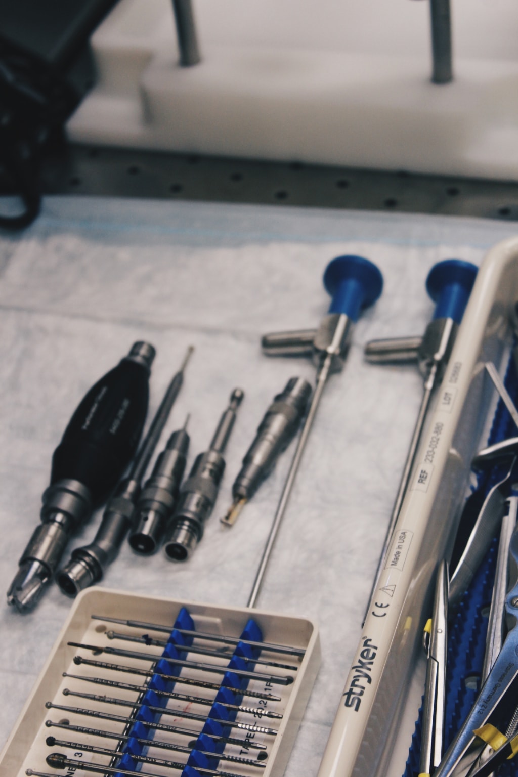 An image of surgical equipments